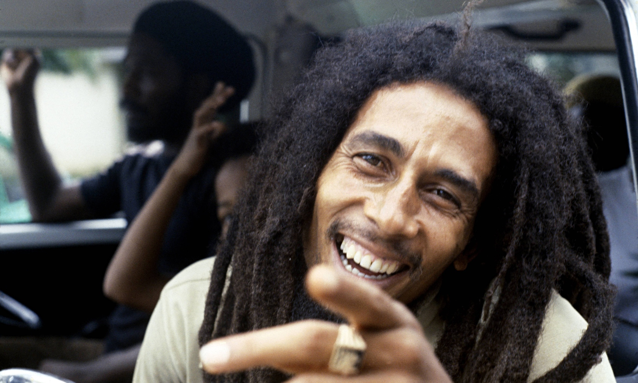 asomadetodosafetos.com - As 21 melhores frases de Bob Marley