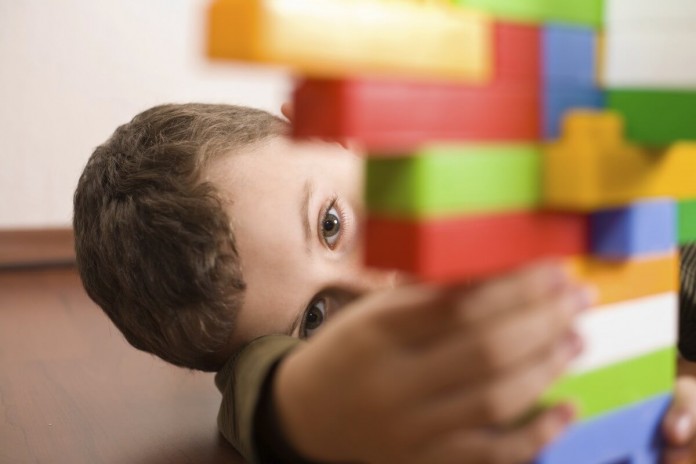 O autismo não vem com manual: vem com pais que não se rendem