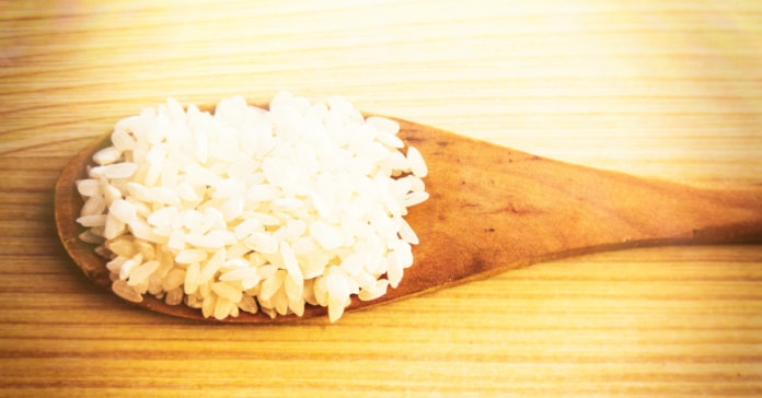 Uma colher de arroz