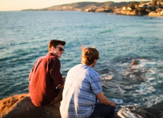 Benefícios de sair com os amigos para a nossa saúde emocional
