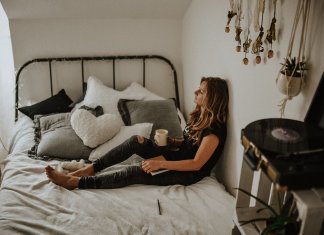 Não faça isso com a sua cama: hábitos que adoecem você e sua casa!