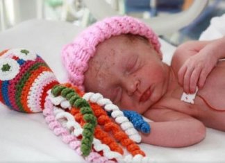 Polvos de crochê estão estão ajudando bebês prematuros ao redor do mundo