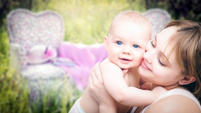 O cheiro do recém-nascido causa um efeito diferenciado no cérebro das mães