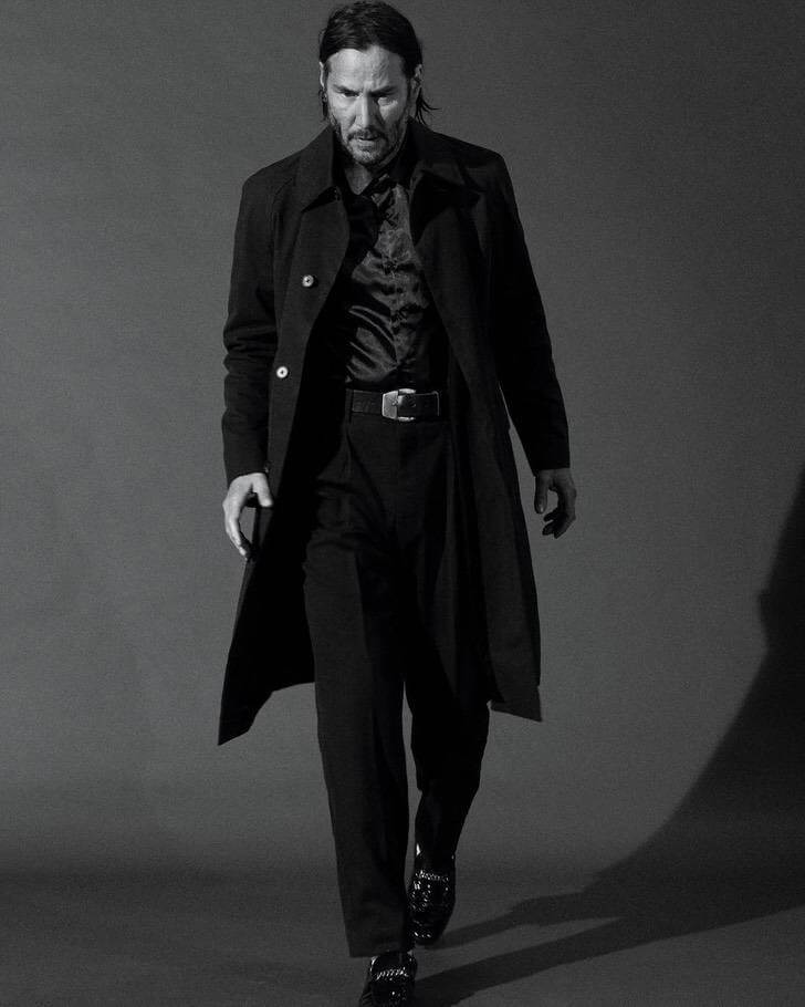 contioutra.com - Keanu Reeves tem 50 anos e parece mais bonito do que nunca em uma nova sessão de fotos para a GQ Magazine