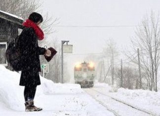 Japão mantém linha de trem para que uma única passageira consiga ir à escola
