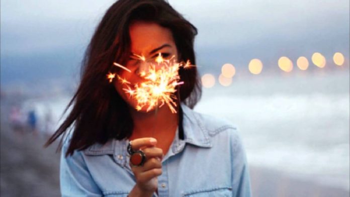 “Quando você menos espera, a vida te vira do avesso, e você descobre que o avesso era seu lado certo”
