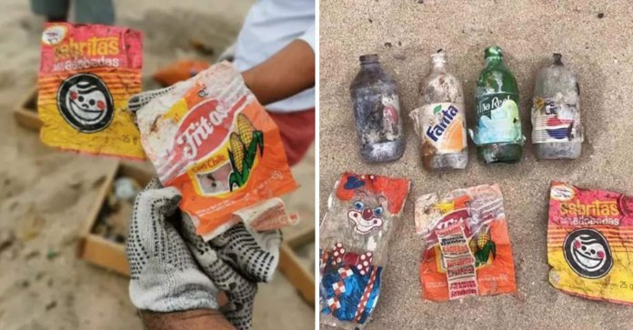 Eles encontraram sacolas plásticas dos anos 90 limpando uma praia no México. Elas ainda não chegaram perto de degradar