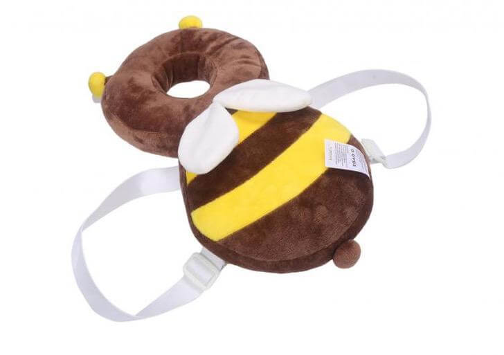 asomadetodosafetos.com - Uma mochila em forma de abelha para o seu bebê. Ela protege a cabeça contra qualquer queda