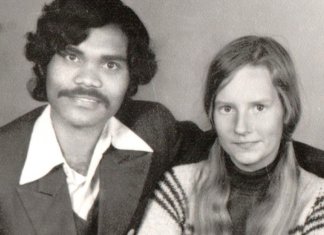 A história de amor deste homem que pedalou da Índia para a Suécia por ela