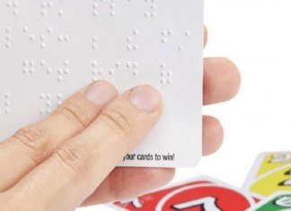Jogo de cartas UNO lança uma versão em braille