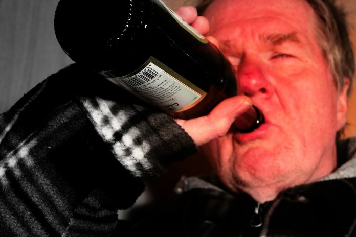 Através de estudo, cientistas podem ter descoberto como parar o alcoolismo