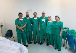 asomadetodosafetos.com - Através de uma videocirurgia inédita, médicos brasileiros retiram câncer de pulmão