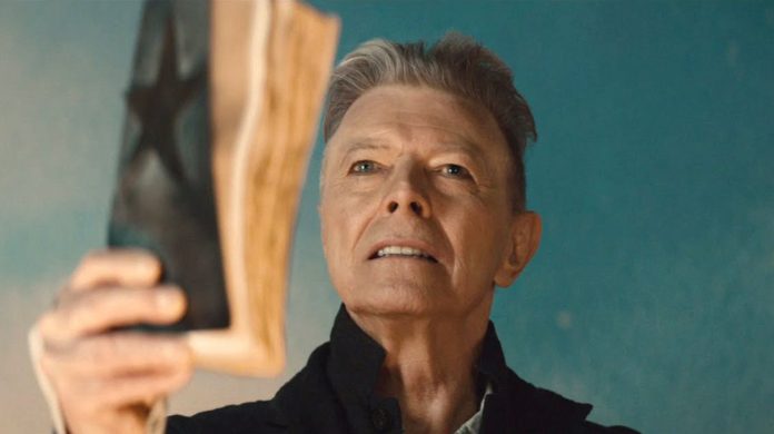 É oficial: vem aí a cinebiografia de David Bowie