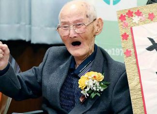 Homem mais velho do mundo revela o seu segredo: “sorrir e não ter raiva”