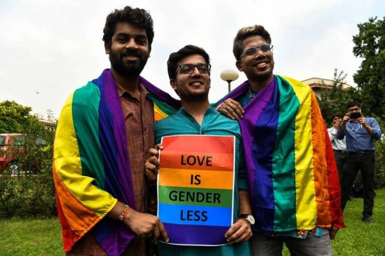 asomadetodosafetos.com - Índia descriminaliza a homossexualidade após 157 anos