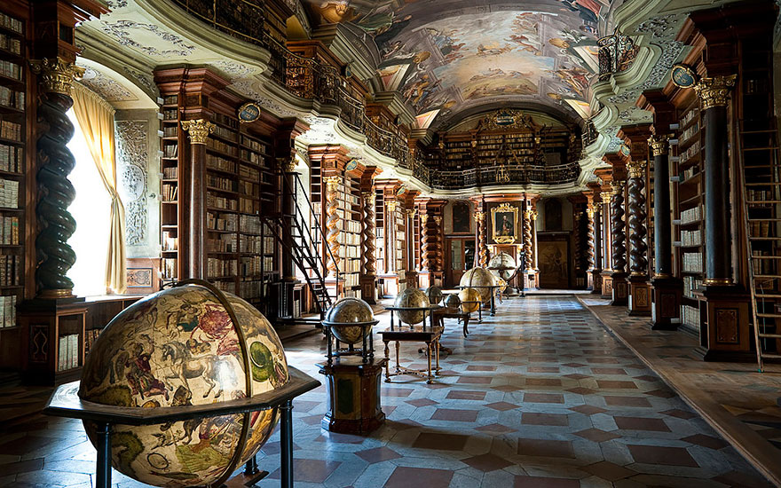 asomadetodosafetos.com - Para os amantes de livros: a biblioteca mais charmosa do mundo fica em Praga