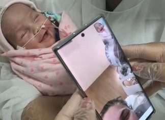 Após ter um parto de emergência, enfermeira com Covid consegue ver a filha por vídeo