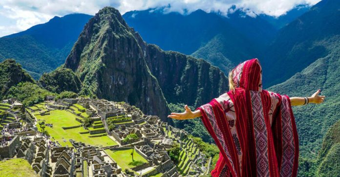 Machu Picchu será gratuito como uma medida para reviver o turismo no Peru