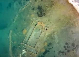 Quarentena deixa água de um lago na Turquia limpa e ruínas de antiga igreja é encontrada