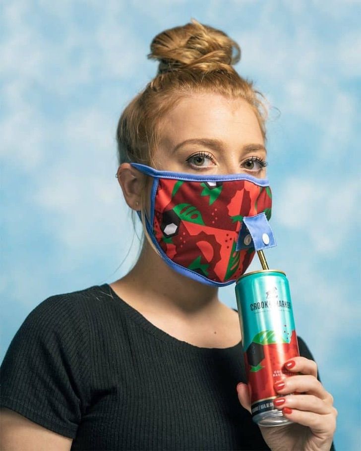 asomadetodosafetos.com - Empresa cria máscaras de proteção com entrada para você beber sem precisar removê-la