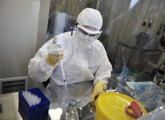 Rússia confirma vacinação em massa contra Covid para a população em outubro