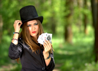Aprenda a controlar melhor as suas emoções com o poker