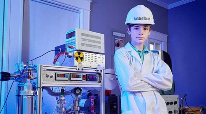 Aos 12 anos, ele é o mais jovem a realizar uma fusão nuclear: entrou pro Guinness