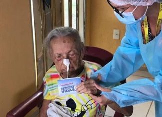 Aos 117 anos, ela foi a 1ª a se vacinar no interior do Ceará: vitória e agradecimento