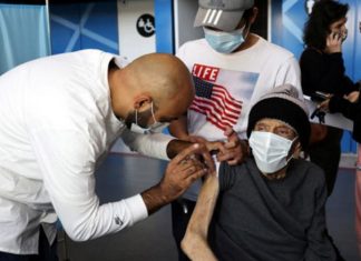 Israel vira exemplo de vacinação contra Covid: dados mostram queda da infecção no país