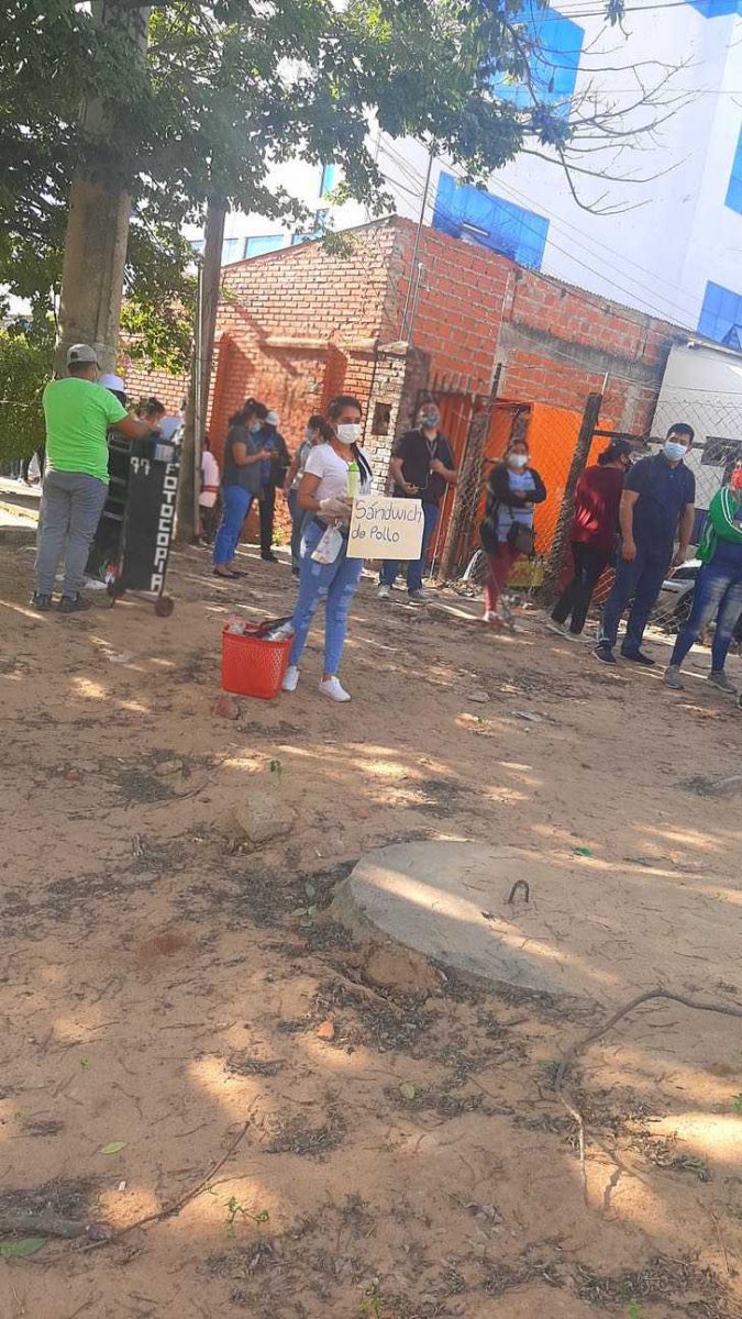 asomadetodosafetos.com - Jornalista responde às humilhações que recebeu por vender comida na rua: "Sem medo do sucesso!”