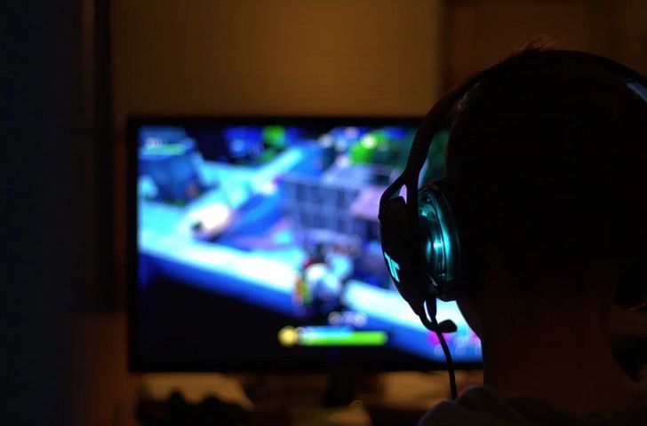 asomadetodosafetos.com - Menores de idade terão limite de 3 horas semanais para jogar online na China