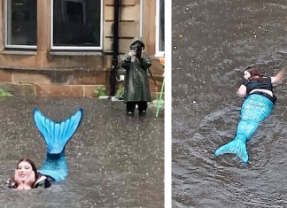Mulher fantasiada de sereia é flagrada em meio a enchente na Escócia