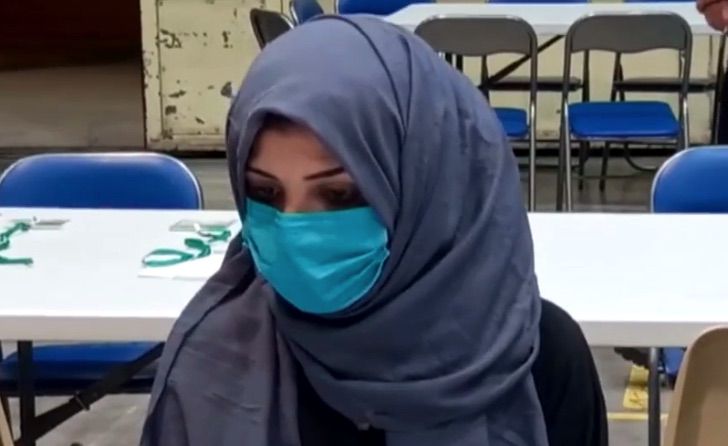 asomadetodosafetos.com - Pai reencontra filha 3 meses depois de perdê-la no Afeganistão: "Eu choro de felicidade"