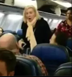 asomadetodosafetos.com - Passageiros denunciam gordofobia de mulher em voo: 'Estão me esmagando'.