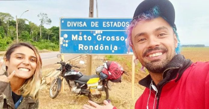 Mochileiros que cruzavam o Brasil sofrem acidente em última parada