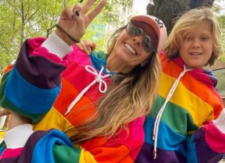 Adriane Galisteu leva filho na parada LGBTQIA+ e rebate críticas: “Caminho do amor”