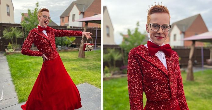 Jovem desafia os estereótipos de gênero usando vestido espetacular em sua formatura