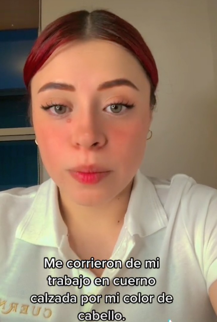 asomadetodosafetos.com - Jovem é demitida de restaurante por pintar o cabelo de ruivo: “Me discriminaram”