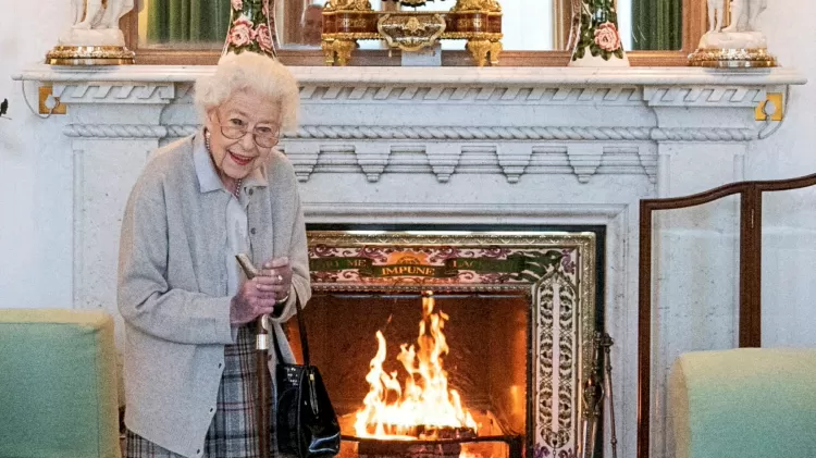 asomadetodosafetos.com - Falece a rainha Elizabeth II aos 96 anos