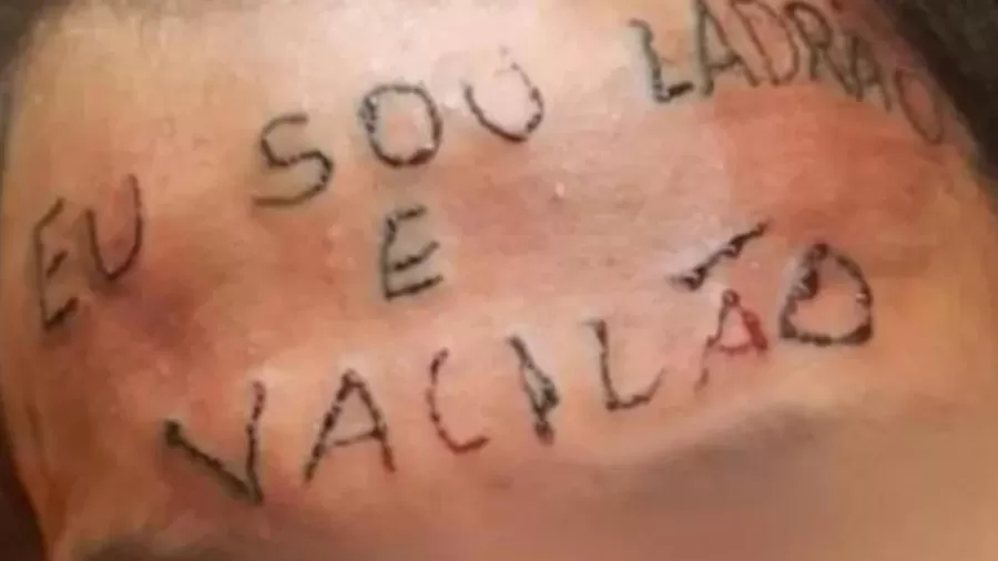 asomadetodosafetos.com - Rapaz que teve a testa tatuada com 'sou ladrão e vacilão' é preso em SP