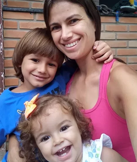 asomadetodosafetos.com - Garoto salva irmã de um ano de se afogar: "Muito orgulhosa", diz mãe