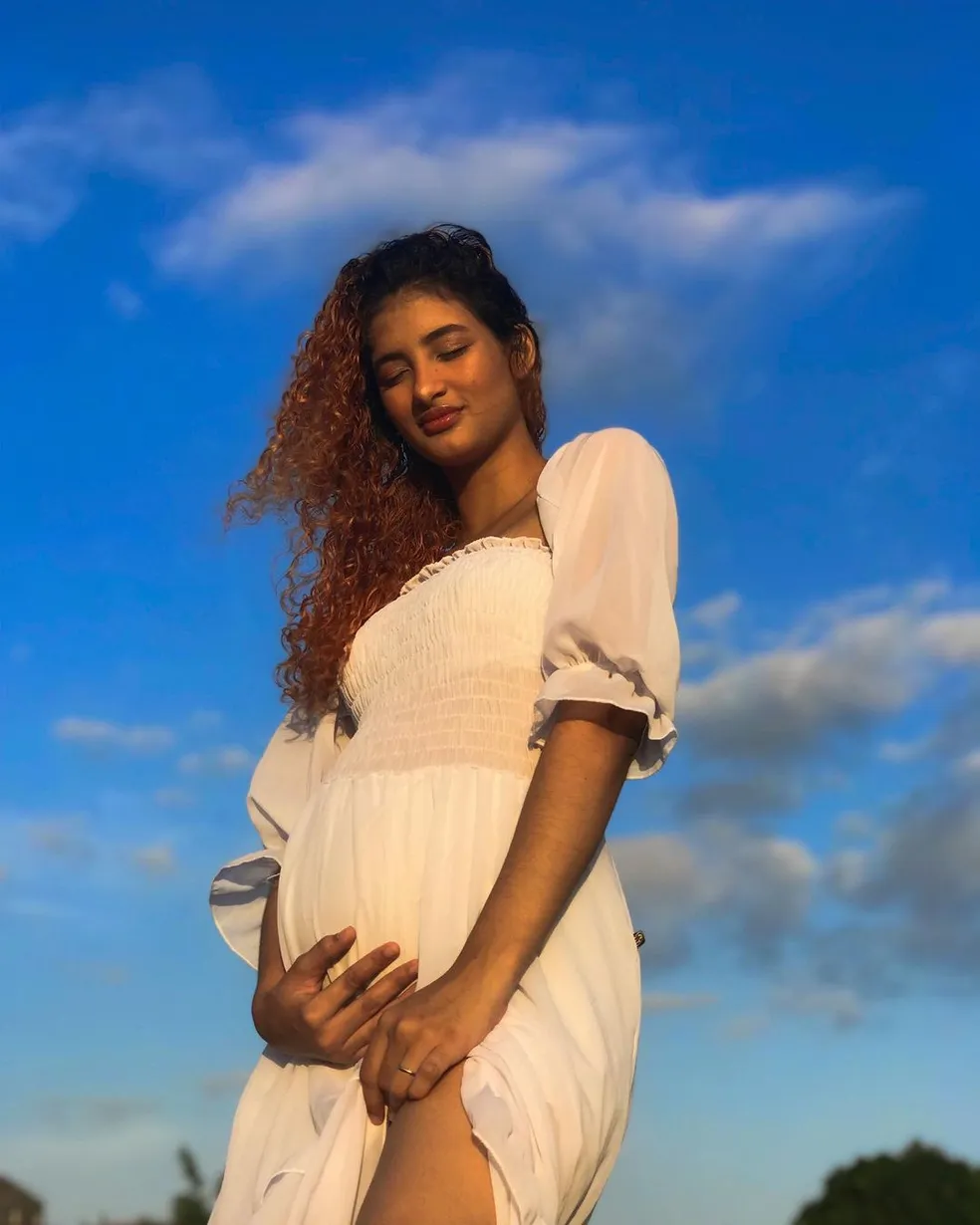 asomadetodosafetos.com - No sétimo mês de gravidez, mãe descobre que dará luz a gêmeos: "Achei que era um só"