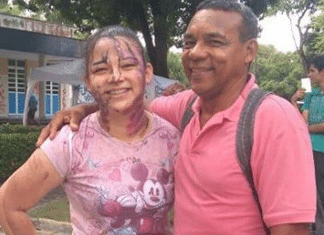Pai e filha faxineiros superam desafios e são aprovados juntos na Universidade Federal do Ceará