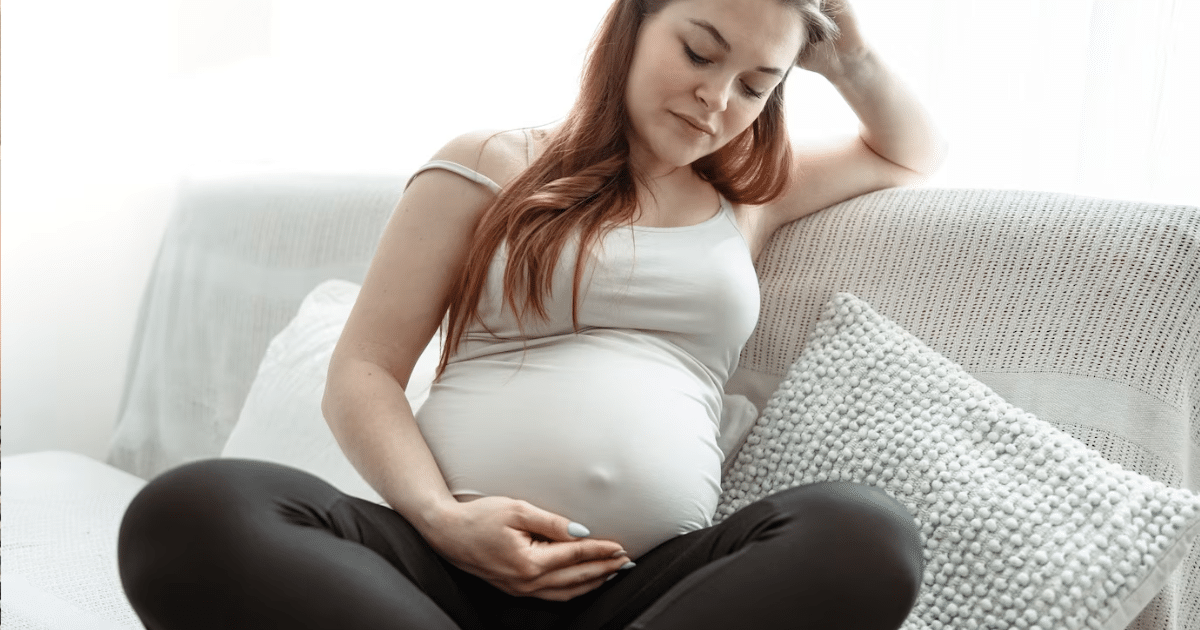 asomadetodosafetos.com - Desacordo sobre nome de bebê leva mulher às lágrimas: "Só quero que meu filho seja normal"