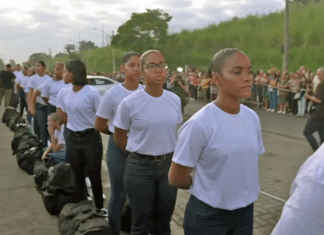 Marinha do Brasil abre 1ª turma com mulheres no Curso de Formação de Soldados Fuzileiros Navais