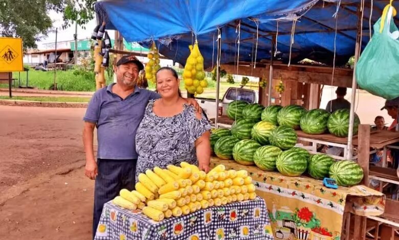 asomadetodosafetos.com - Reviravolta: Ex-vendedora de frutas termina graduação e passa em concurso público