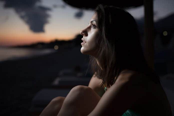 Ser feliz talvez fosse isso: realizar-se dentro do possível, comemorar cada degrau subido, e perdoar o que não foi vivido